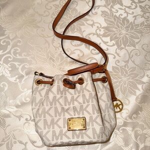 Michael Kors Beige and Brown Bucket Crossbody Bag